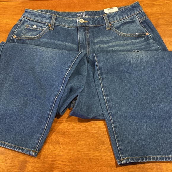 Time and Tru jeans NWT - Picture 2 of 4
